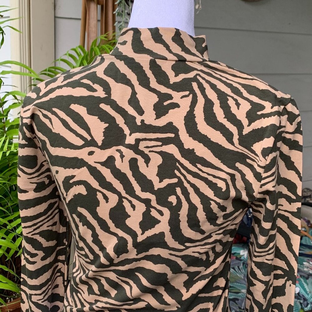 ASOS Noisy May Organic Cotton High Neck Zebra Print Top - Picture 9 of 15